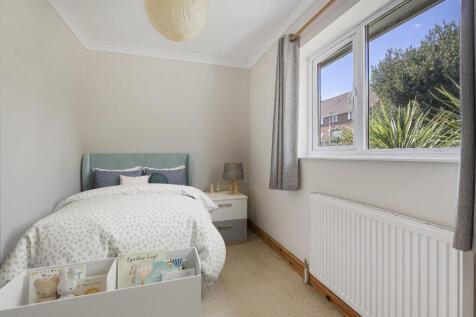 Bedroom 3 furnish...