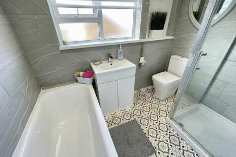 Four Piece Bathroom