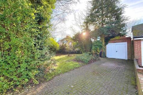 Driveway &amp; Garage