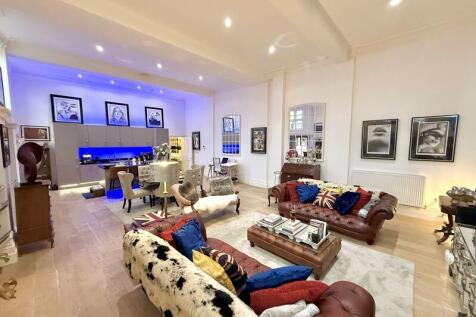 Kitchen/Living/Dining