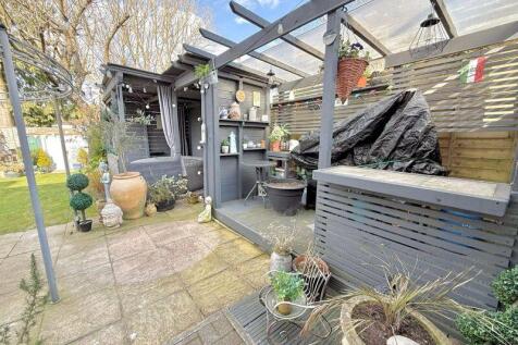 Outdoor Kitchen