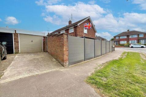 Garage At Rear