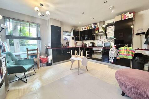 Kitchen Living