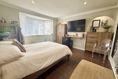 Downstairs Bedroom
