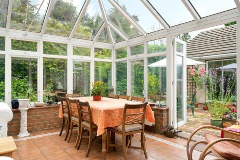Conservatory dining