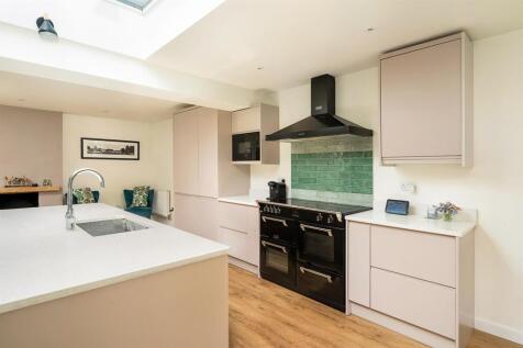 Bright kitchen