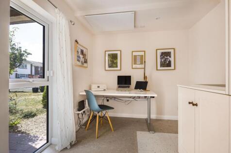 Utility room / study