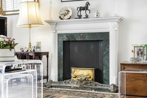 Sitting room detail