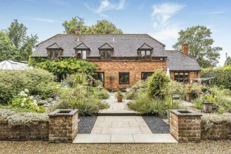 Rear elevation with parterre