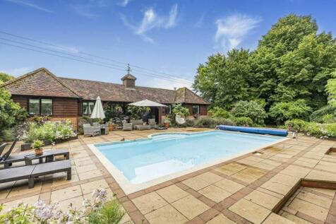 Pool terrace with pool house