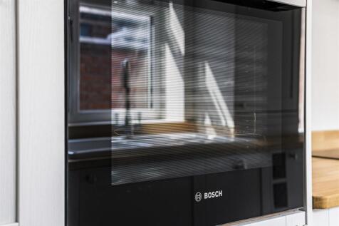 Oven