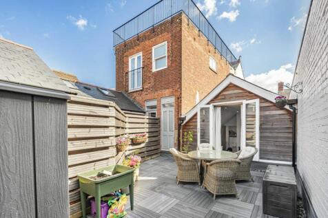 Roof terrace