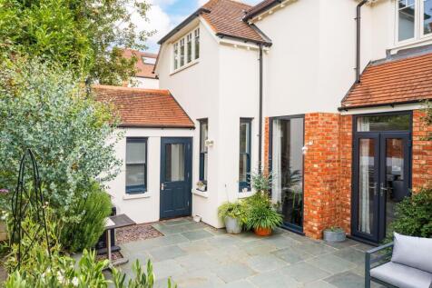 Landscaped rear garden