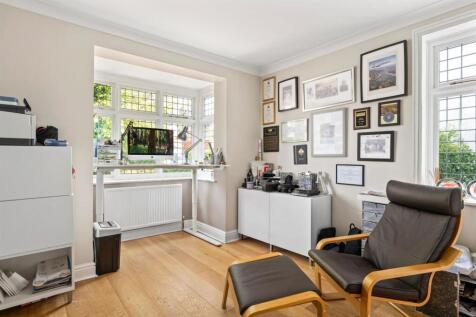 Study / reception room