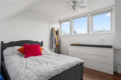 2nd floor bedroom 4