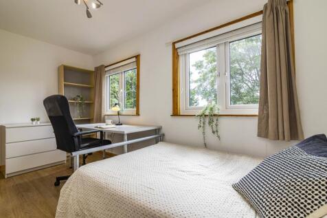 bedroomgrey