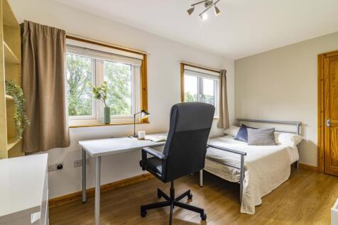 bedroom2
