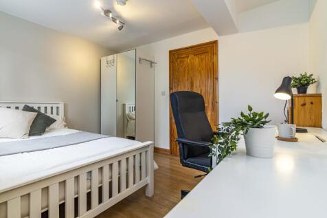 bedroom4