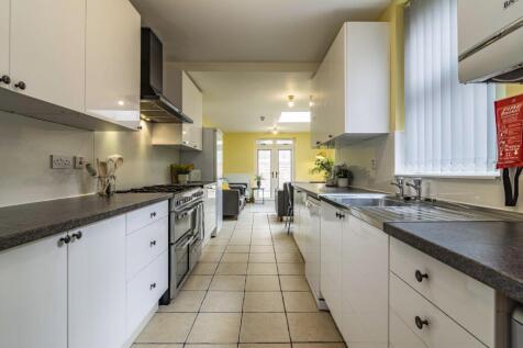 14GloucesterAve-28