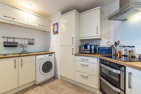 Kitchen/Lounge