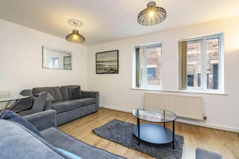 Living/Dining Area
