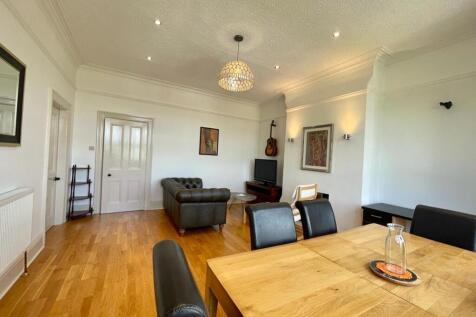 Open Plan Living/Dining Room