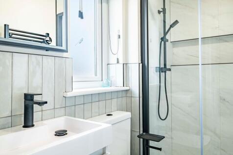 Room 9 Ensuite