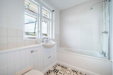 First Floor Bathroom