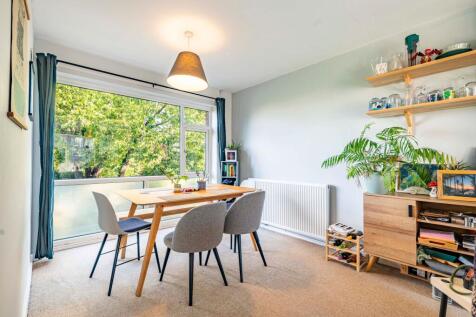 Lounge/Diner