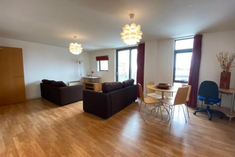 Open Plan Kitchen &amp; Living Area