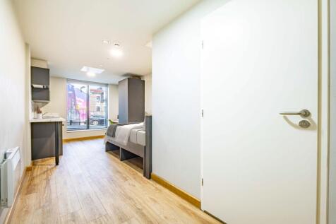 Bedroom, kitchen &amp; living area