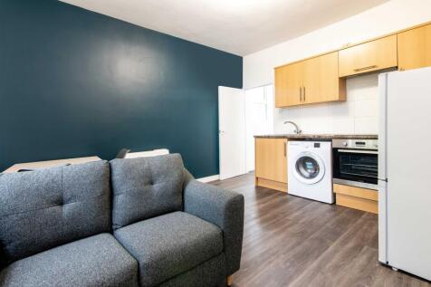 Open Plan Kitchen/Lounge