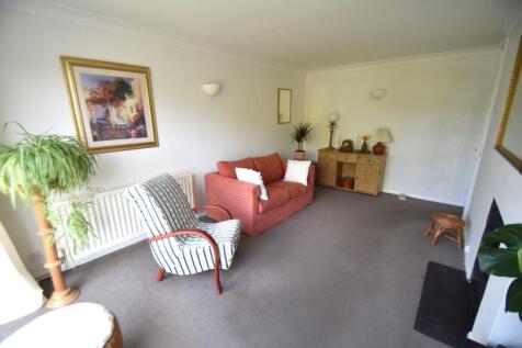 Livng/Dining Room