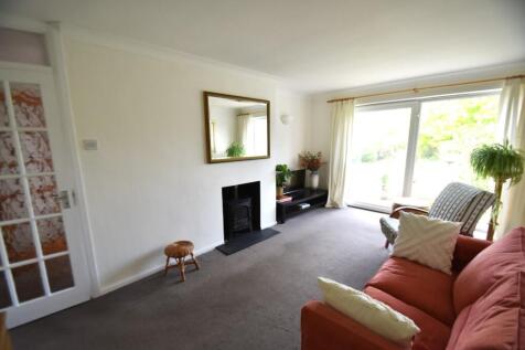 Living/Dining Room.