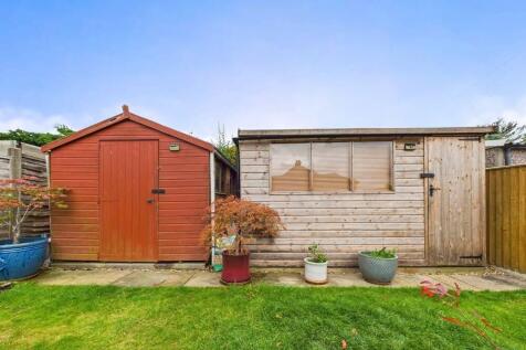 Studio &amp; Shed