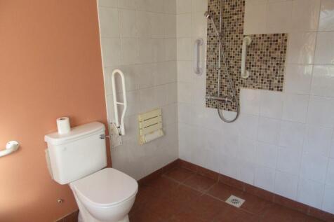 WET ROOM