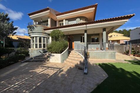 Property Image 35