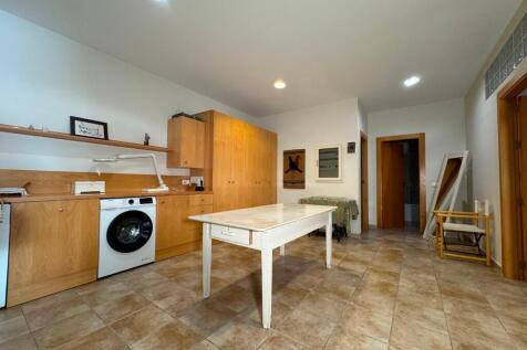 Property Image 114