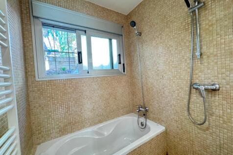Property Image 139