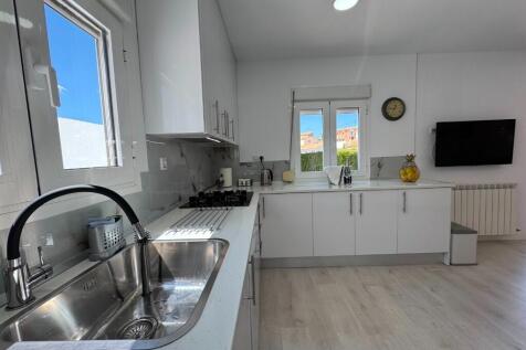 Property Image 112