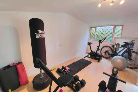 Gym/Office