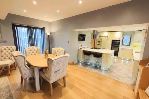 Living Dining Room