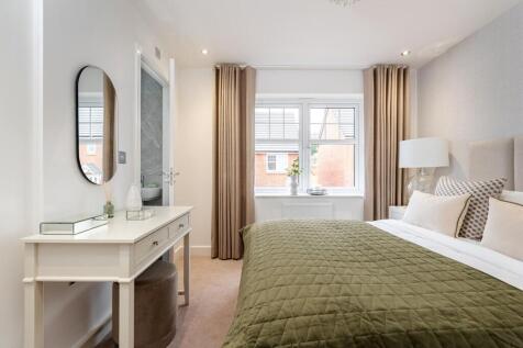 The Gosford has two double bedrooms and one single bedroom