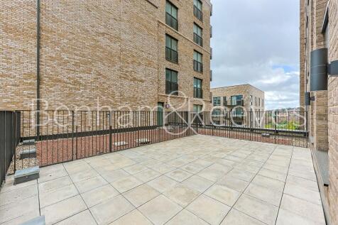 Property Image 8
