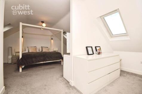 Bedroom/Dressing ...