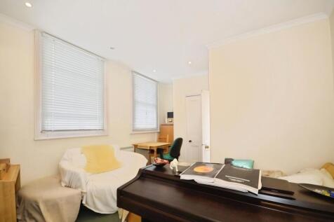 Living Area 2 