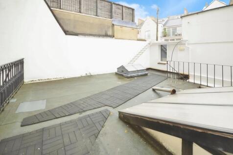 Roof Terrace 