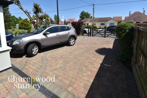 block paved driveway