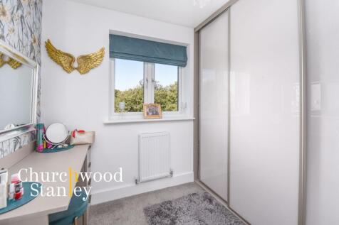 Fourth bedroom
