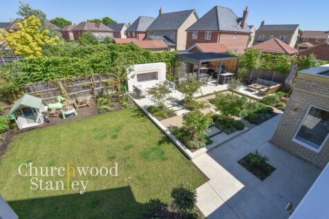 Elevated view of Garden